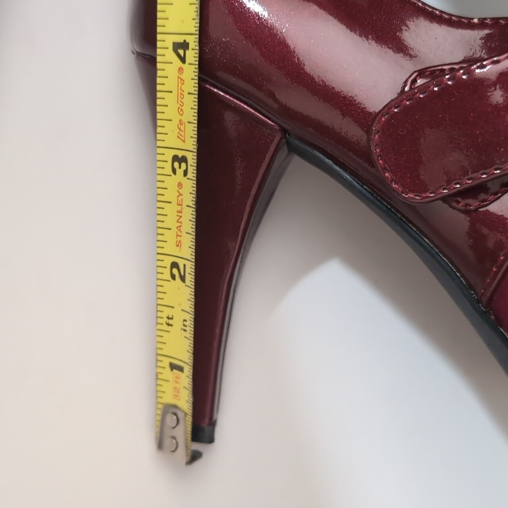 Style & Co| Vintage Burgundy suede high heel pump - Picture 14 of 14